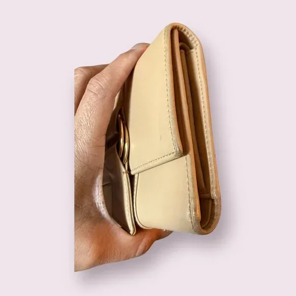 Vintage Cartier Trinity Compact Tri-Fold Wallet | Beige/Tan - Picture 4 of 7